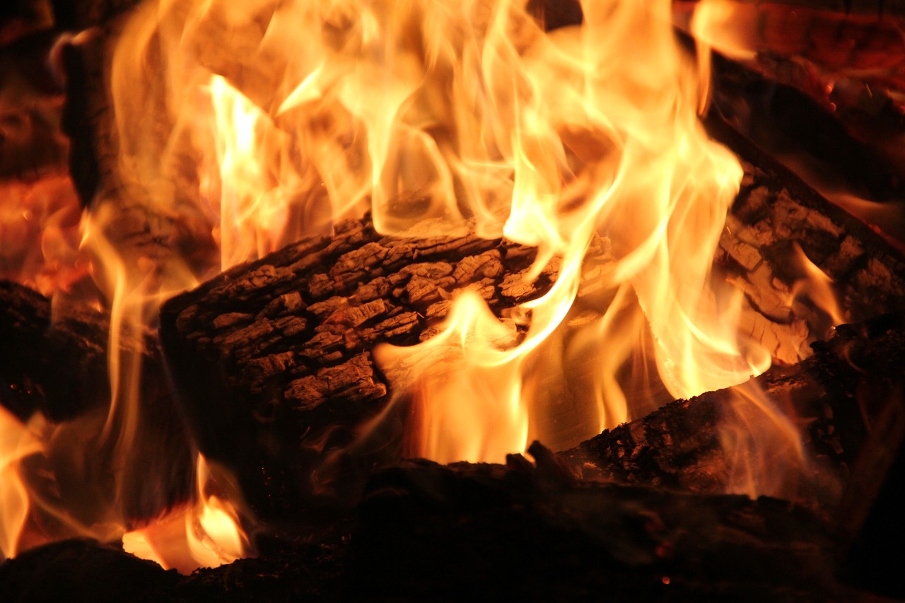 Professional Fireplace Cleaning Services In Lake Zurich Illinois
